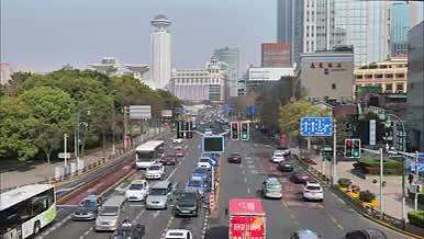 上海人民广场新世路车流延时视频的预览图